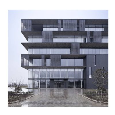 Prefabrykowana wielokondygnacyjna konstrukcja stalowa Budynek ognioodporny ISO9001