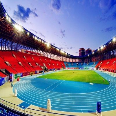 Niezawodny stalowy budynek siłowni Lekki prefabrykowany stadion na dużą skalę