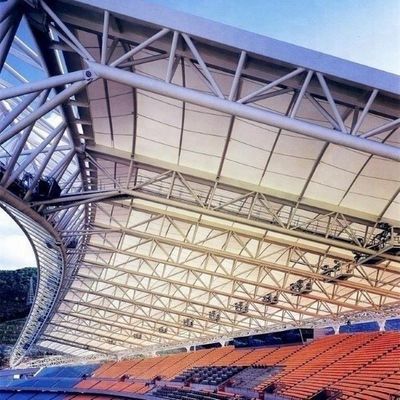 Niezawodny stalowy budynek siłowni Lekki prefabrykowany stadion na dużą skalę