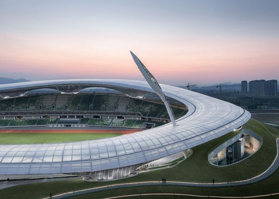 Stadion ze stali ocynkowanej Lekki prefabrykowany budynek ze stali Gimnazjum