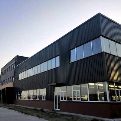 Stabilny, dostosowany magazyn konstrukcji stalowych Wielofunkcyjny na dużą skalę