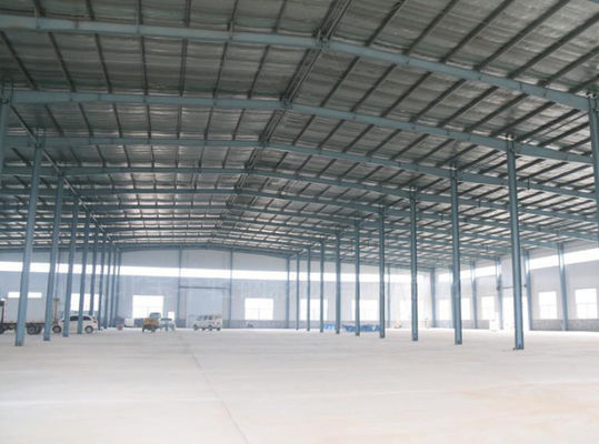 Prefabrykowana konstrukcja stalowa Fab. Garaż dla Truck Park o powierzchni 1000m2 w Kenii