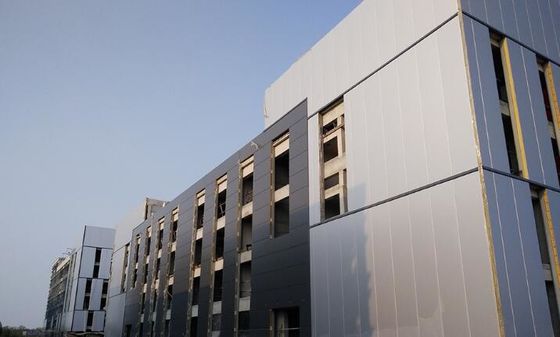 Dostosowana stalowa rama portalowa Q355B / Q235B Prefabrykowana konstrukcja stalowa