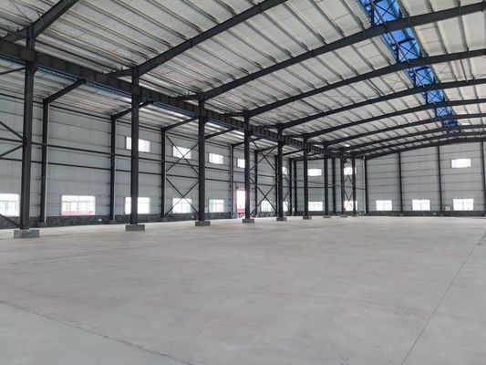Prefabrykowane metalowe budynki stalowe warsztaty konstrukcyjne z konstrukcją i izolacją portali