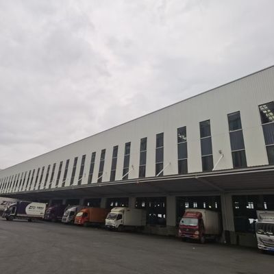 Wysoki standard prefabrykowanych konstrukcji stalowych magazyn z CE/ISO9001